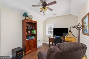 445 Ash St, Strasburg, VA 22657 - Photo 25