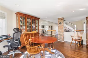 445 Ash St, Strasburg, VA 22657 - Photo 9