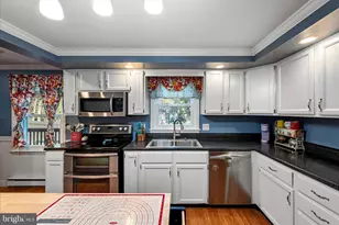 95 Cecelia St, Toms Brook, VA 22660 - Photo 23