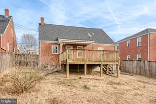 517 W King St, Strasburg, VA 22657 - Photo 29