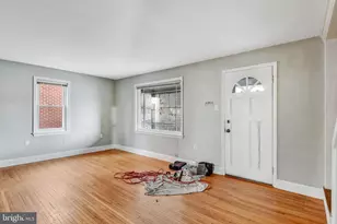 517 W King St, Strasburg, VA 22657 - Photo 5