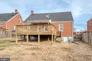 517 W King St, Strasburg, VA 22657 - Photo 33