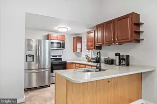 6043 Broad St, Mount Jackson, VA 22842 - Photo 5