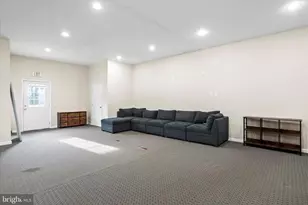 6043 Broad St, Mount Jackson, VA 22842 - Photo 27