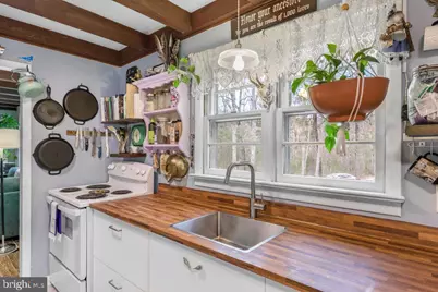 4992 Saint Davids Church Road, Fort Valley, VA 22652 - Photo 9