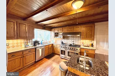 28427 Old Valley Pike, Toms Brook, VA 22660 - Photo 13