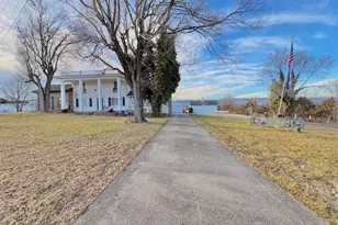 28427 Old Valley Pike, Toms Brook, VA 22660 - Photo 5