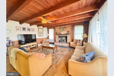 28427 Old Valley Pike, Toms Brook, VA 22660 - Photo 7