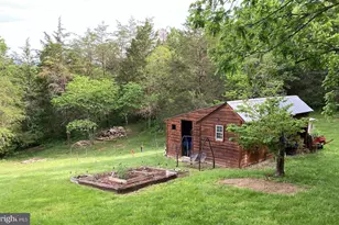 121 Spiker Ln, Strasburg, VA 22657 - Photo 7