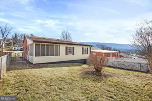 373 Walton St, Strasburg, VA 22657 - Photo 23