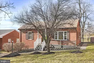 373 Walton St, Strasburg, VA 22657 - Photo 3