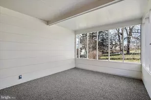 373 Walton St, Strasburg, VA 22657 - Photo 25