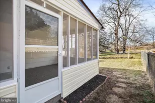 373 Walton St, Strasburg, VA 22657 - Photo 27