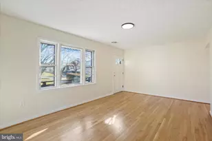 373 Walton St, Strasburg, VA 22657 - Photo 5