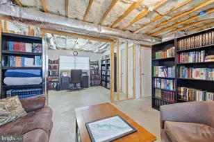 549 Stonewall St, Strasburg, VA 22657 - Photo 21