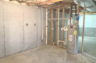 549 Stonewall St, Strasburg, VA 22657 - Photo 25