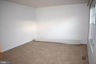 203 Kadies Ln, Edinburg, VA 22824 - Photo 3