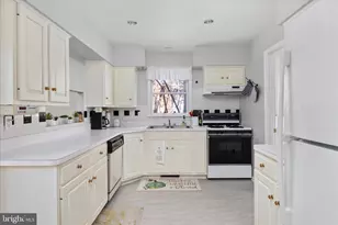 7239 Supinlick Ridge Rd, Mount Jackson, VA 22842 - Photo 9