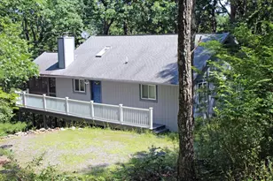 141 Mallard Dr, Basye, VA 22810 - Photo 1