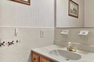 202 Brown St, Strasburg, VA 22657 - Photo 21