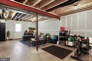 206 Spring Pl, Strasburg, VA 22657 - Photo 27