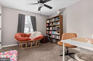 318 Newman St, Strasburg, VA 22657 - Photo 21