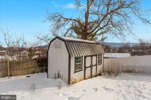 318 Newman St, Strasburg, VA 22657 - Photo 29