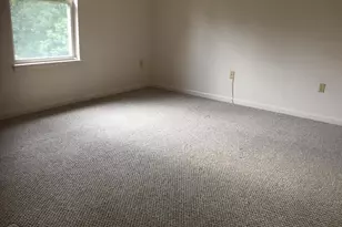 329 Church St, Woodstock, VA 22664 - Photo 5