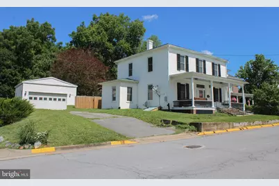 316 S Muhlenberg Street, Woodstock, VA 22664 - Photo 1
