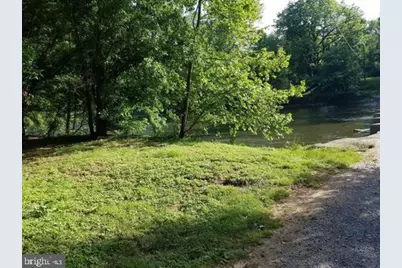 Bear Paw, Maurertown, VA 22644 - Photo 5