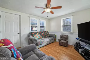 353 Turkey Knob Rd, Quicksburg, VA 22847 - Photo 5