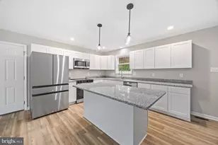 201 Creek Valley Dr, Basye, VA 22810 - Photo 15