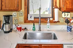 51 Forrest St, Basye, VA 22810 - Photo 15