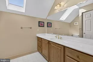 256 Cliffside Dr, Edinburg, VA 22824 - Photo 57