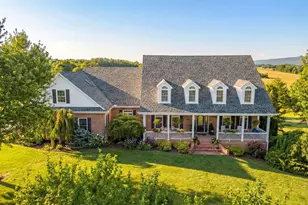 256 Cliffside Dr, Edinburg, VA 22824 - Photo 3