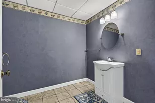 256 Cliffside Dr, Edinburg, VA 22824 - Photo 67