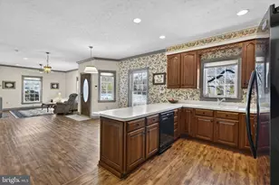 256 Cliffside Dr, Edinburg, VA 22824 - Photo 29