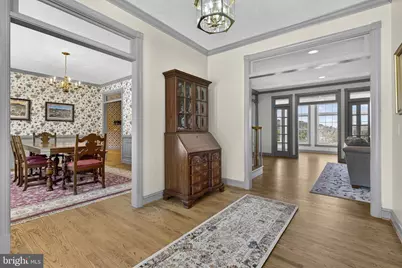 256 Cliffside Drive, Edinburg, VA 22824 - Photo 9