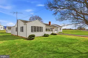 1081 Hisey Ave, Woodstock, VA 22664 - Photo 5