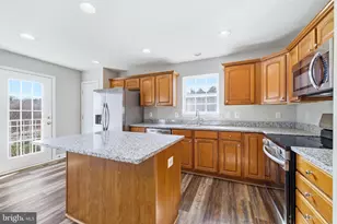 200 Cannon Ct, Strasburg, VA 22657 - Photo 11