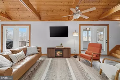 325 Fox Ridge Drive, Strasburg, VA 22657 - Photo 9