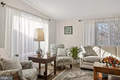 60 Marguerite Drive, Toms Brook, VA 22660 - Photo 9