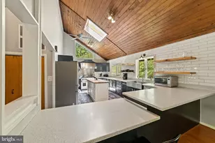 7545 Supinlick Ridge Rd, Mount Jackson, VA 22842 - Photo 17