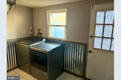 131 S Massanuten Street, Strasburg, VA 22657 - Photo 5