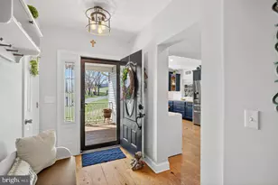 798 Turkey Knob Rd, Quicksburg, VA 22847 - Photo 5