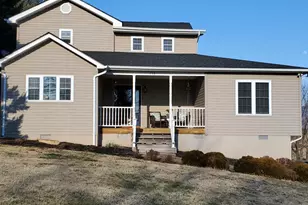 798 Turkey Knob Rd, Quicksburg, VA 22847 - Photo 1