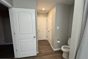 156 N Funk St, Strasburg, VA 22657 - Photo 23