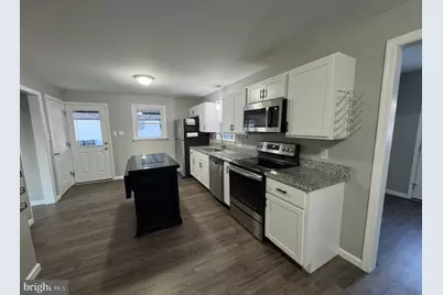 156 N Funk Street, Strasburg, VA 22657 - Photo 9