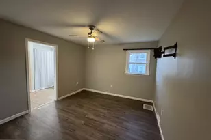 156 N Funk St, Strasburg, VA 22657 - Photo 19