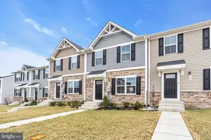 307 Williams St, Strasburg, VA 22657 - Photo 3